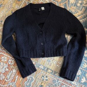 H&M Cropped V-Neck Cardigan Sweater